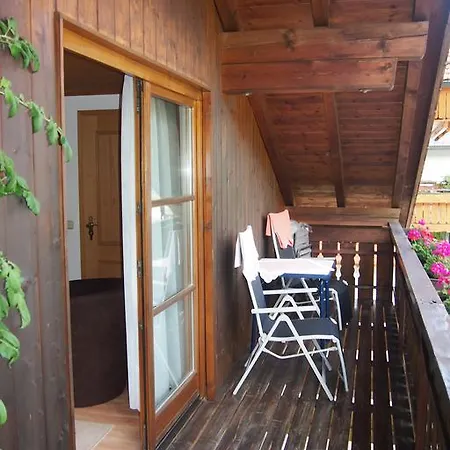 Haus Helga Rum i privatbostad Jungholz